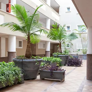 https://apartamentos-gigansol.in-canary-islands.com